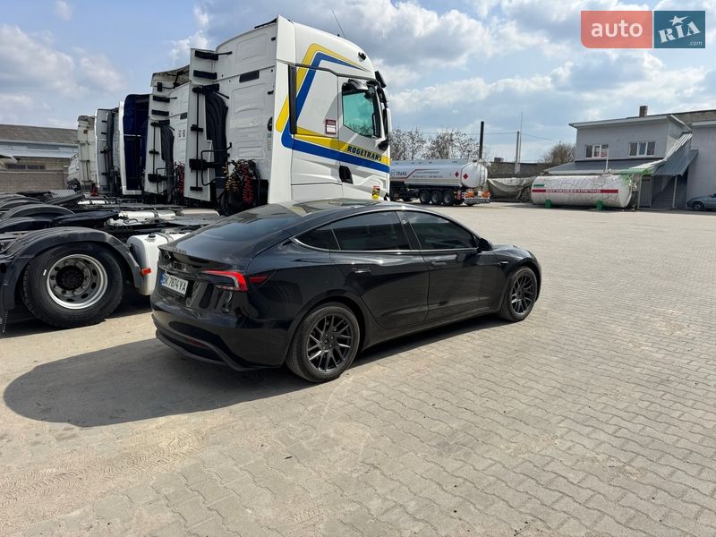 Tesla Model 3 2025 Tesla Model 3 2025