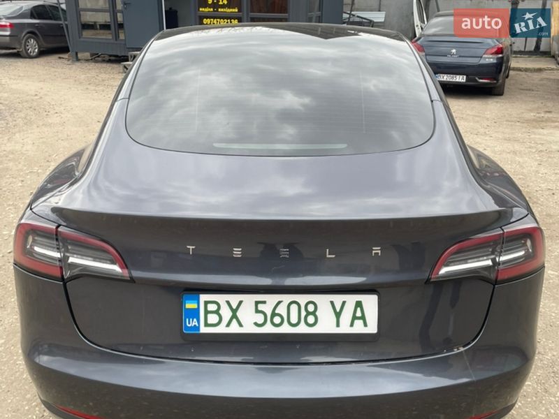 Седан Tesla Model 3 2022 в Хмельницком фото 7 Седан Tesla Model 3 2022 в Хмельницком