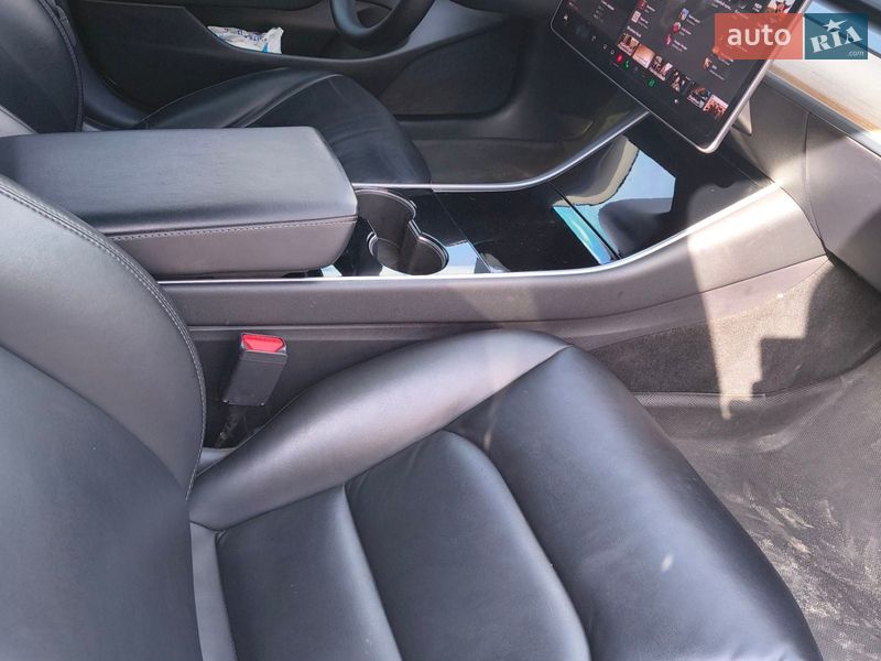 Седан Tesla Model 3 2020 в Днепре фото 12 Седан Tesla Model 3 2020 в Днепре