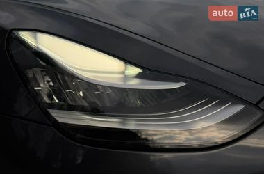 Седан Tesla Model 3 2018 в Ковелі