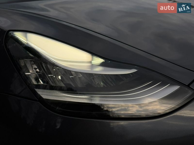 Седан Tesla Model 3 2018 в Ковеле