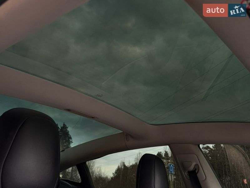 Седан Tesla Model 3 2018 в Ковеле