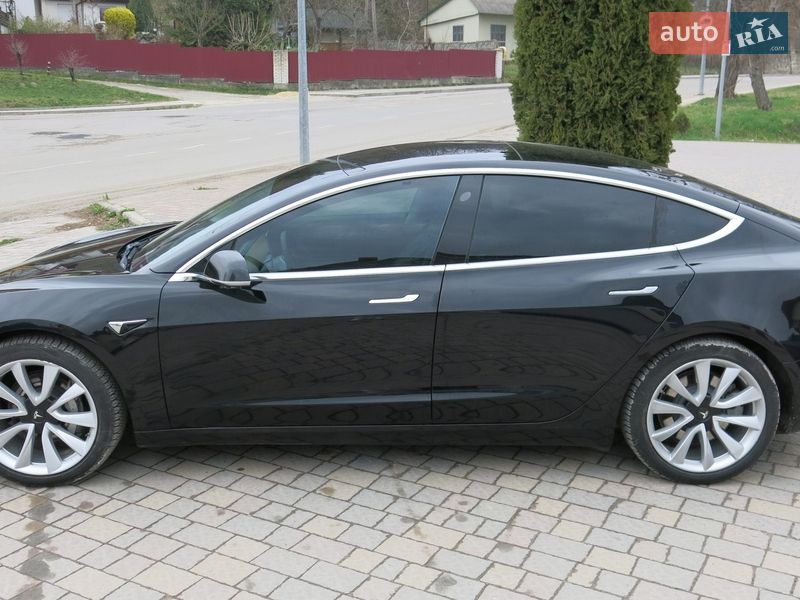 Седан Tesla Model 3 2020 в Львове фото 9 Седан Tesla Model 3 2020 в Львове