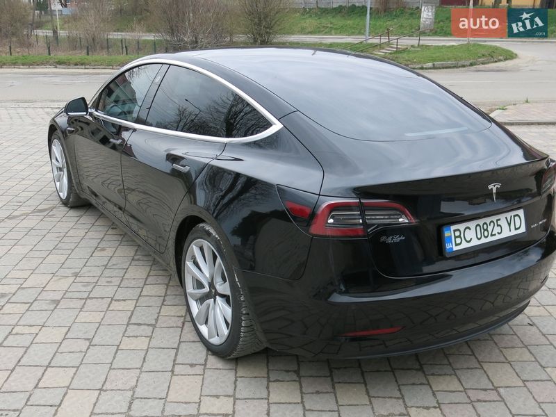 Седан Tesla Model 3 2020 в Львове фото 12 Седан Tesla Model 3 2020 в Львове