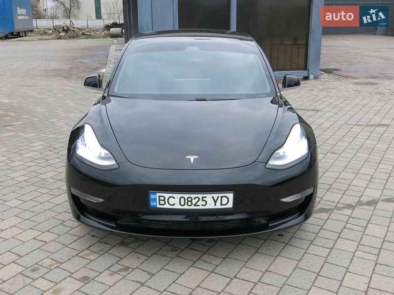 Седан Tesla Model 3 2020 в Львове фото 26 Седан Tesla Model 3 2020 в Львове