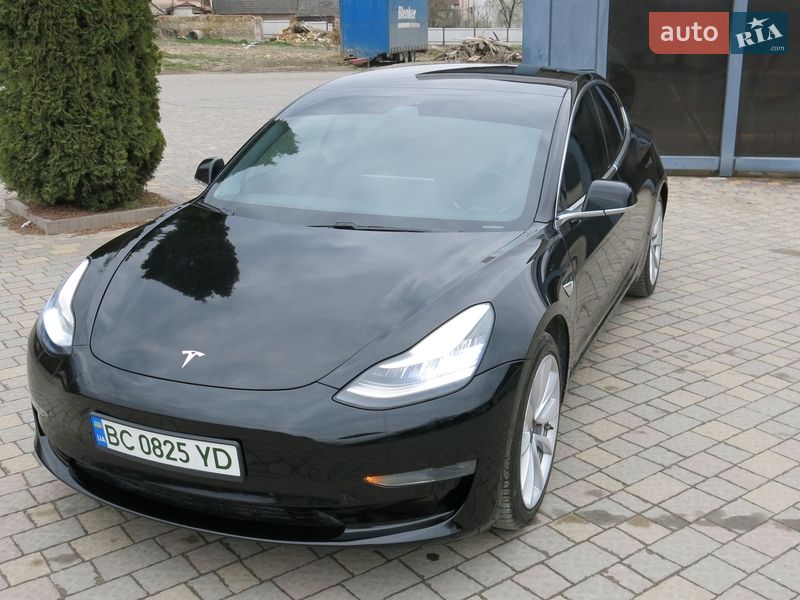 Седан Tesla Model 3 2020 в Львове фото 27 Седан Tesla Model 3 2020 в Львове
