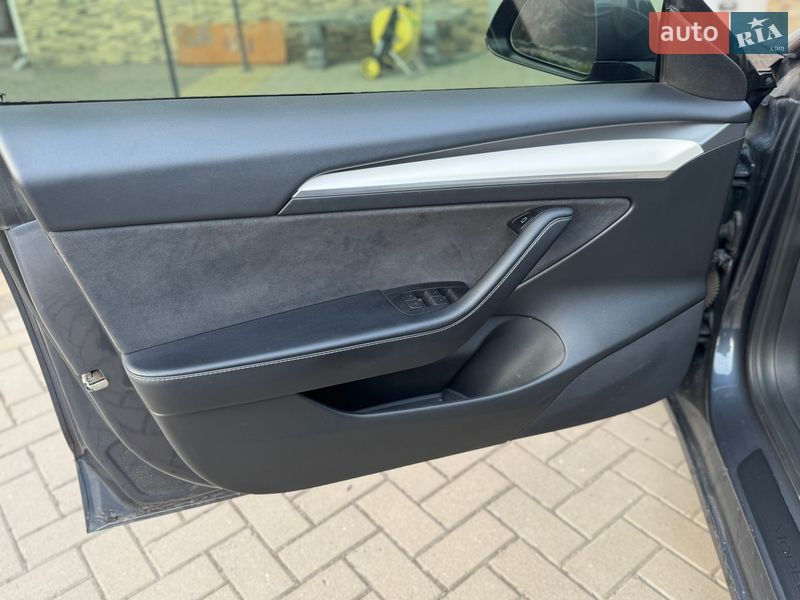 Седан Tesla Model 3 2021 в Хмельницком фото 7 Седан Tesla Model 3 2021 в Хмельницком