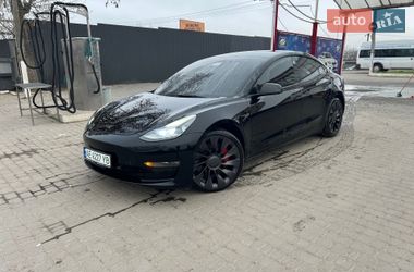Седан Tesla Model 3 2021 в Новомосковську