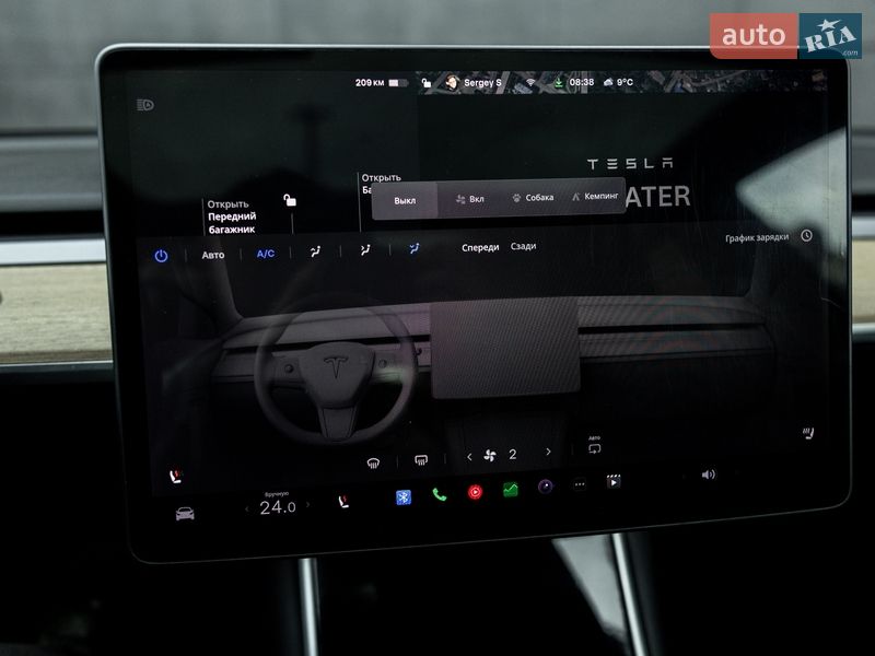 Седан Tesla Model 3 2018 в Житомирі