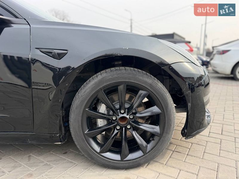 Седан Tesla Model 3 2023 в Луцке фото 13 Седан Tesla Model 3 2023 в Луцке