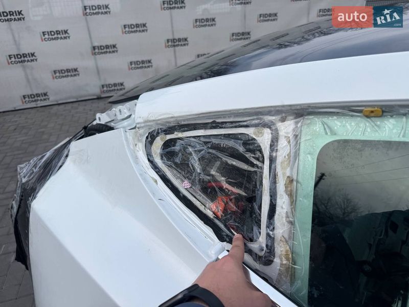 Седан Tesla Model 3 2019 в Луцьку фото 14 Седан Tesla Model 3 2019 в Луцьку