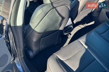 Седан Tesla Model 3 2025 в Днепре