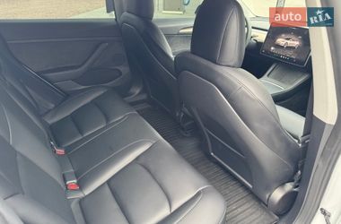 Седан Tesla Model 3 2022 в Киеве