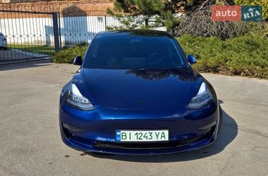 Седан Tesla Model 3 2019 в Полтаве