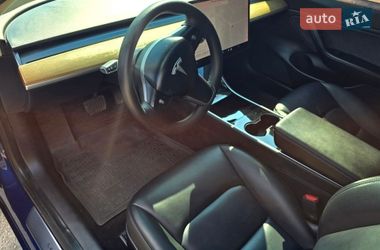 Седан Tesla Model 3 2019 в Полтаве
