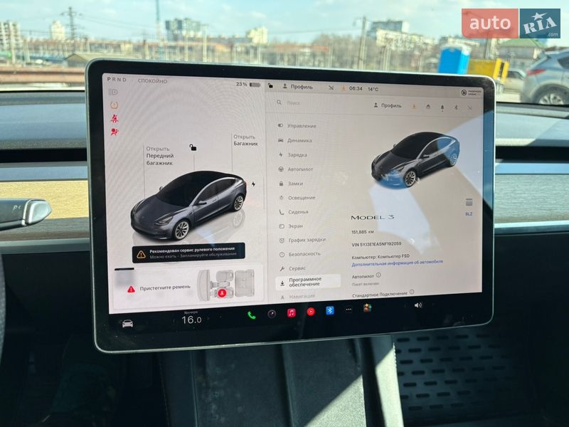 Седан Tesla Model 3 2022 в Киеве
