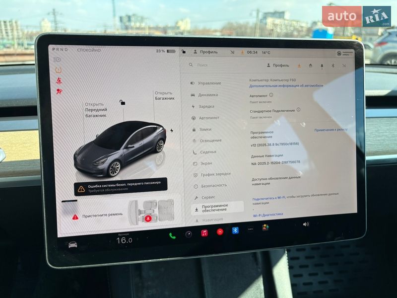 Седан Tesla Model 3 2022 в Киеве