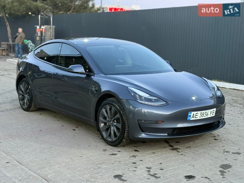 Седан Tesla Model 3 2020 в Дніпрі фото 9 Седан Tesla Model 3 2020 в Дніпрі