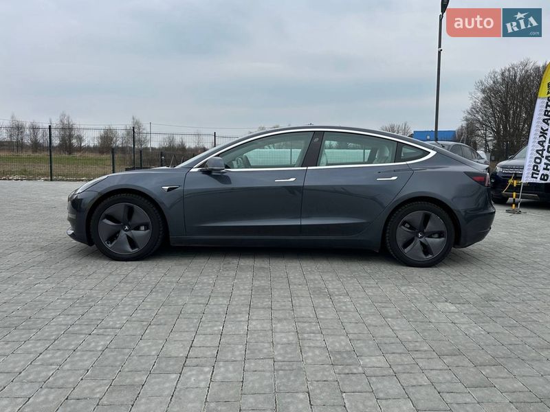 Седан Tesla Model 3 2019 в Івано-Франківську фото 4 Седан Tesla Model 3 2019 в Івано-Франківську