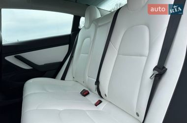 Седан Tesla Model 3 2019 в Ивано-Франковске