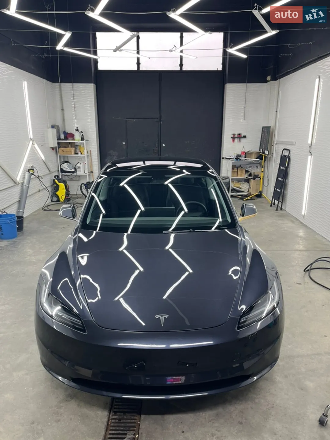 2024 Tesla Model 3 - мініатюра 3