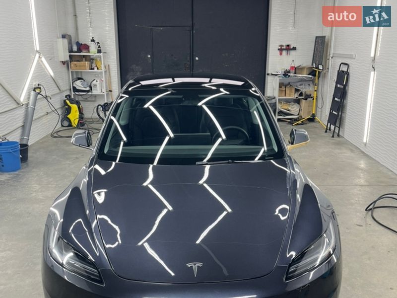 Седан Tesla Model 3 2024 в Львове фото 3 Седан Tesla Model 3 2024 в Львове