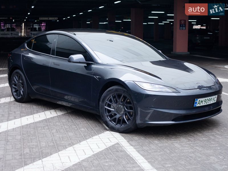Седан Tesla Model 3 2024 в Киеве фото 15 Седан Tesla Model 3 2024 в Киеве