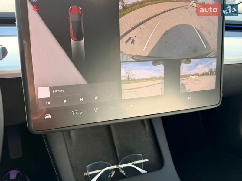 Седан Tesla Model 3 2022 в Запорожье