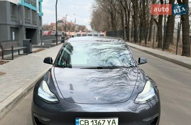 Седан Tesla Model 3 2019 в Чернігові