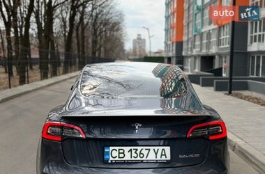 Седан Tesla Model 3 2019 в Чернігові