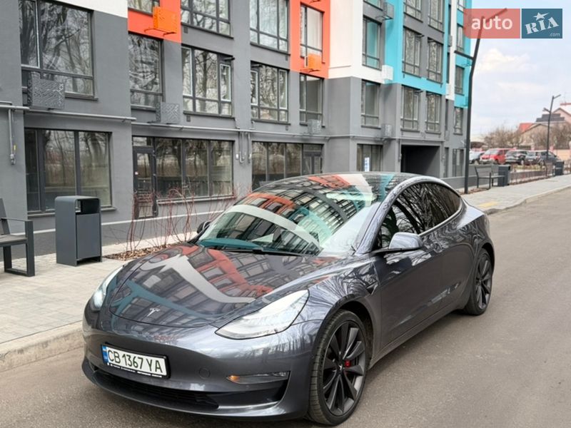 Tesla Model 3 2019