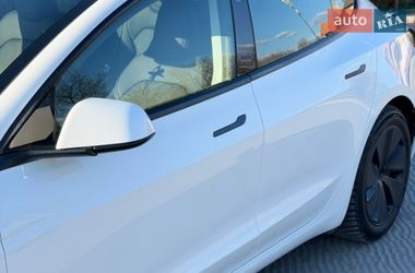 Седан Tesla Model 3 2024 в Львове фото 11 Седан Tesla Model 3 2024 в Львове