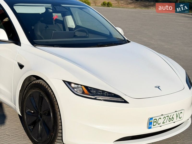 Седан Tesla Model 3 2024 в Львове фото 8 Седан Tesla Model 3 2024 в Львове