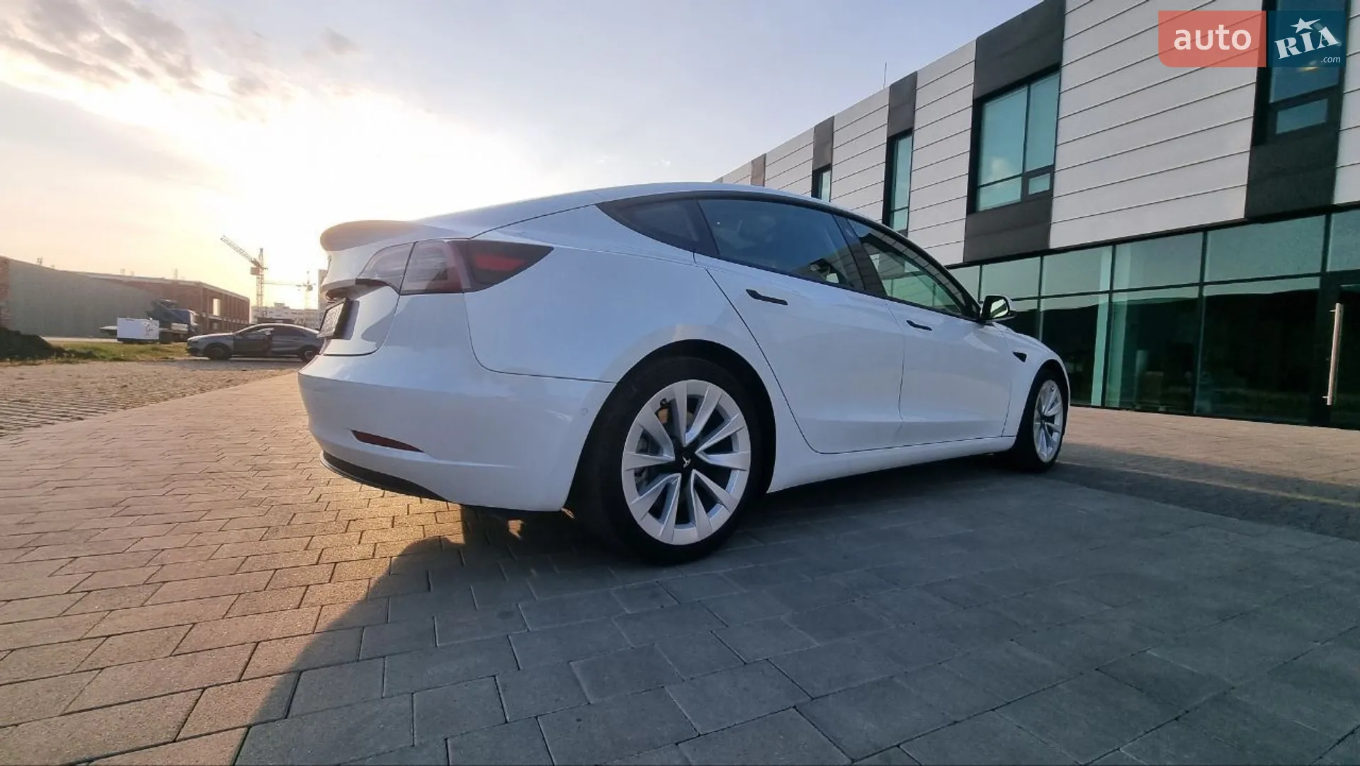 2021 Tesla Model 3 - мініатюра 3