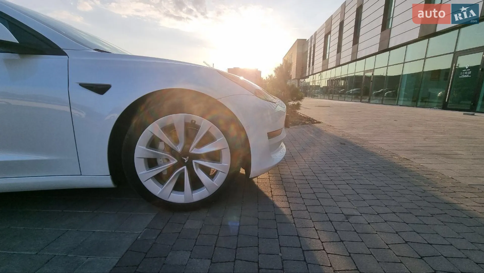 2021 Tesla Model 3 - мініатюра 16