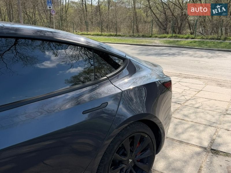 Седан Tesla Model 3 2021 в Львове фото 7 Седан Tesla Model 3 2021 в Львове