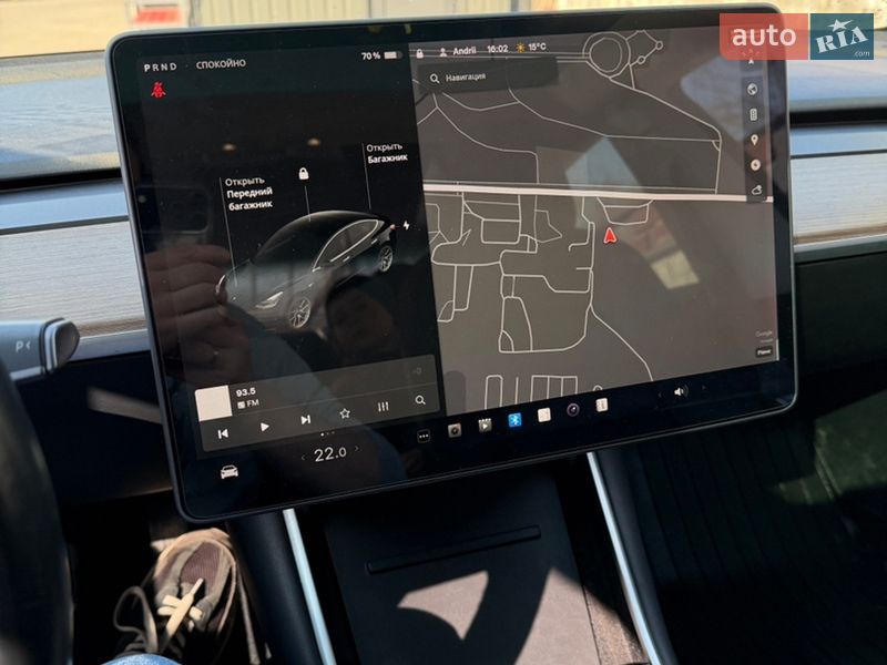 Седан Tesla Model 3 2018 в Ровно