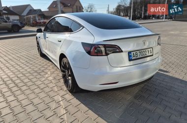 Седан Tesla Model 3 2022 в Виннице