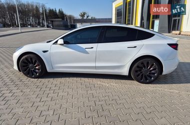 Седан Tesla Model 3 2022 в Виннице