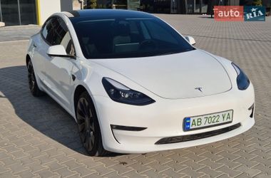 Седан Tesla Model 3 2022 в Виннице