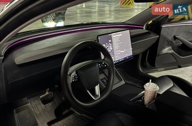 Седан Tesla Model 3 2024 в Ивано-Франковске