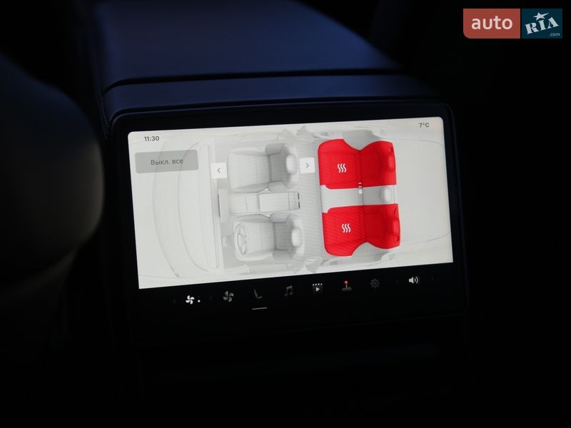 Седан Tesla Model 3 2024 в Києві фото 25 Седан Tesla Model 3 2024 в Києві