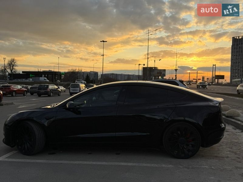 Седан Tesla Model 3 2023 в Києві фото 4 Седан Tesla Model 3 2023 в Києві