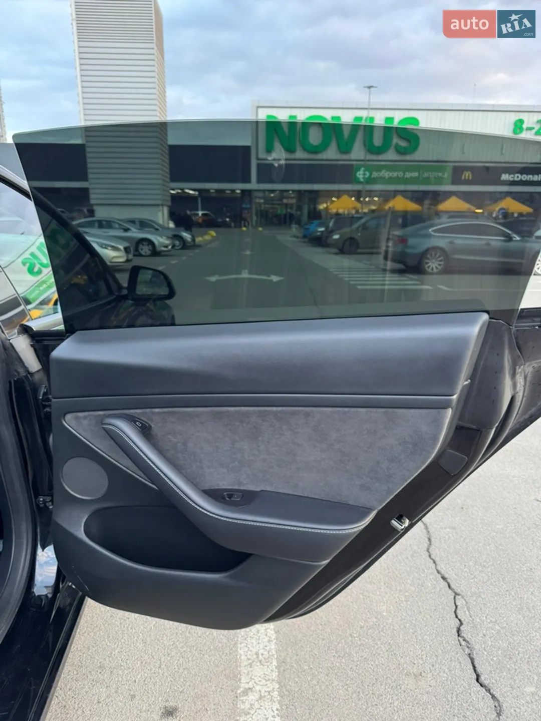 2023 Tesla Model 3 - мініатюра 26