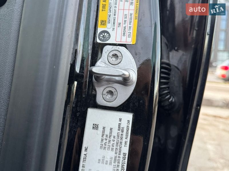 Седан Tesla Model 3 2023 в Києві фото 21 Седан Tesla Model 3 2023 в Києві