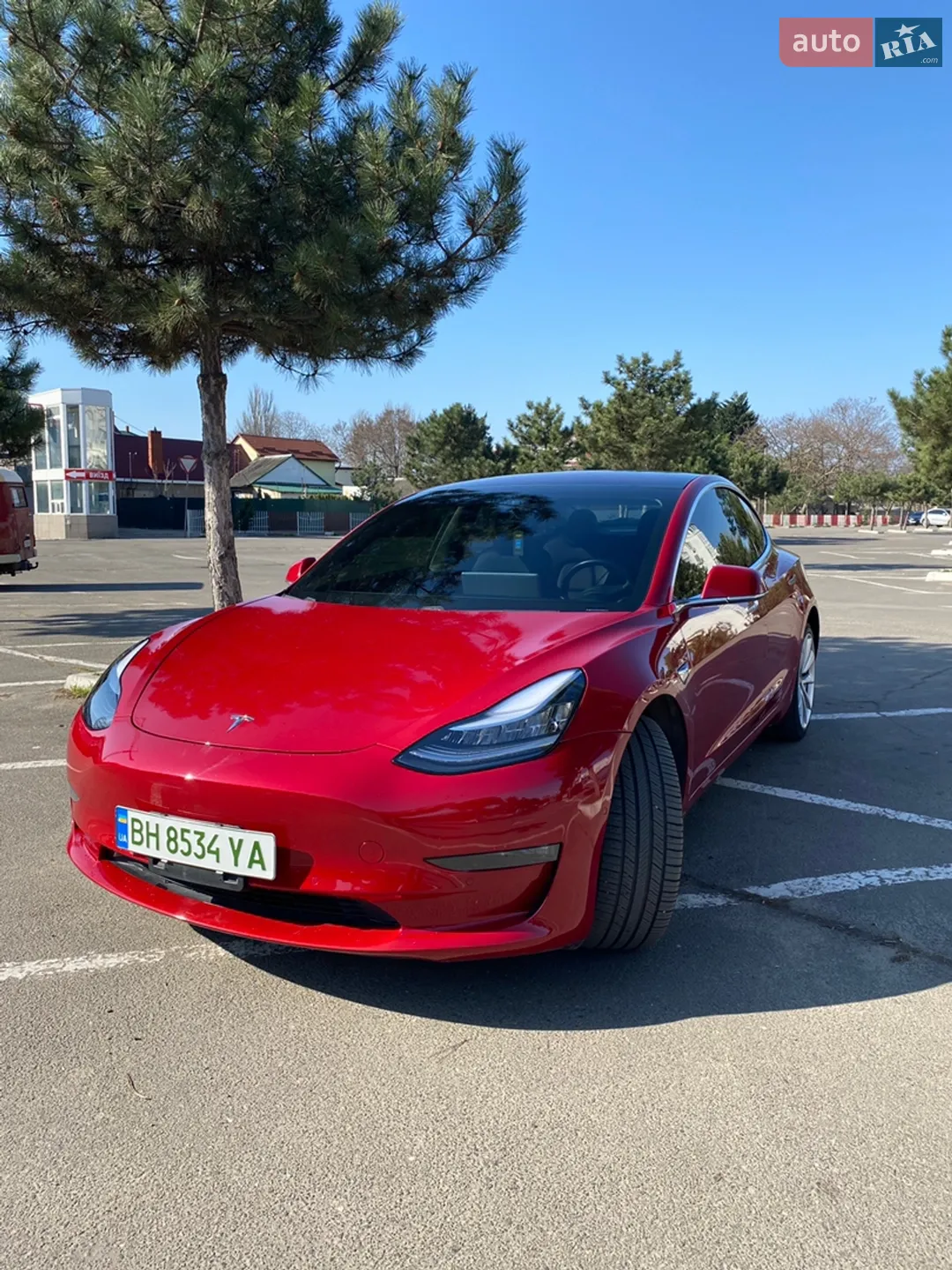 2018 Tesla Model 3 - фото 1
