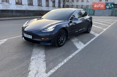Седан Tesla Model 3 2020 в Радомышле