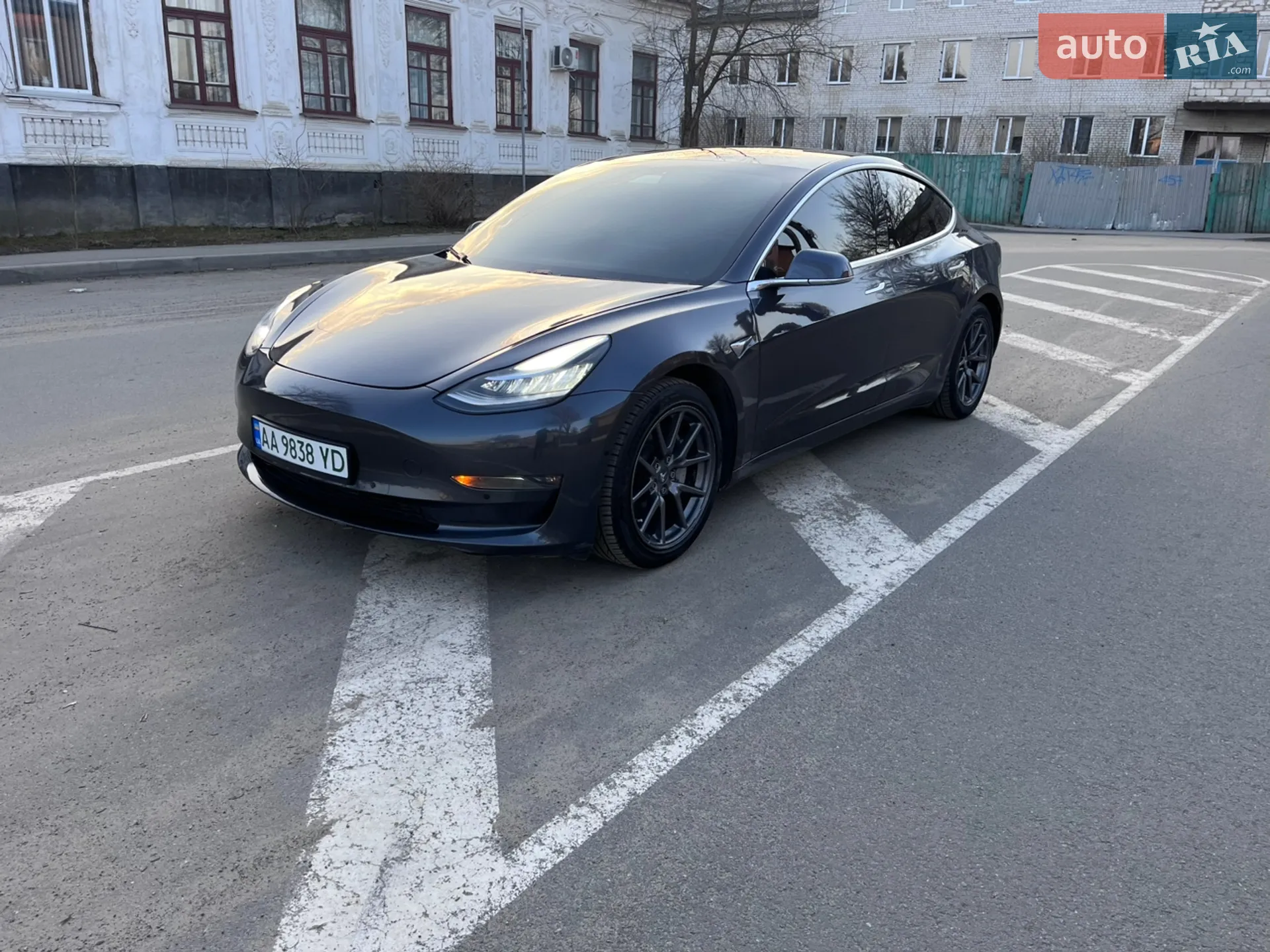 2020 Tesla Model 3 - мініатюра 3