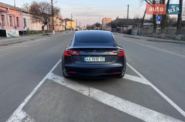 Седан Tesla Model 3 2020 в Радомышле