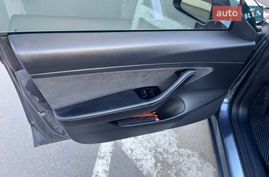 Седан Tesla Model 3 2020 в Радомышле